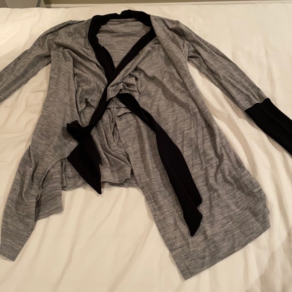 Icebreaker Sweaters - Icebreaker wrap